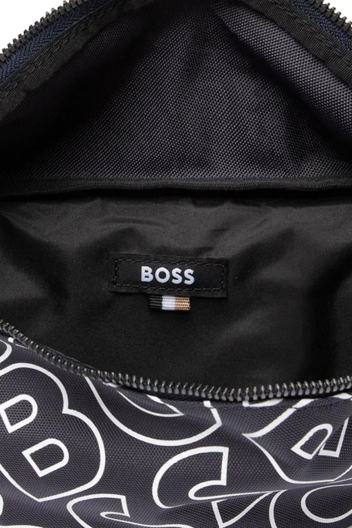 Черная бананка BOSS