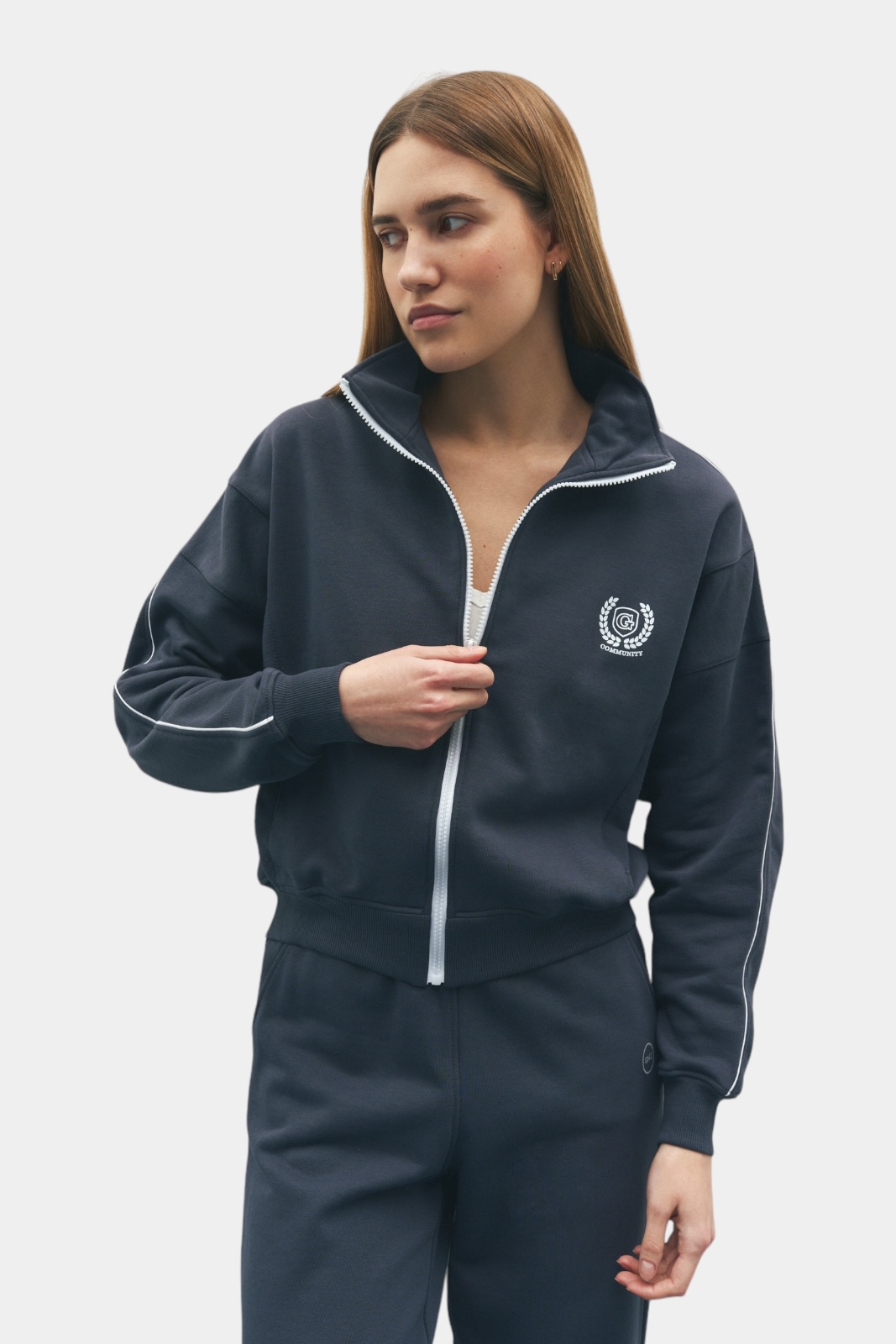 Графитовый свитшот Tania Full Zip GNZ