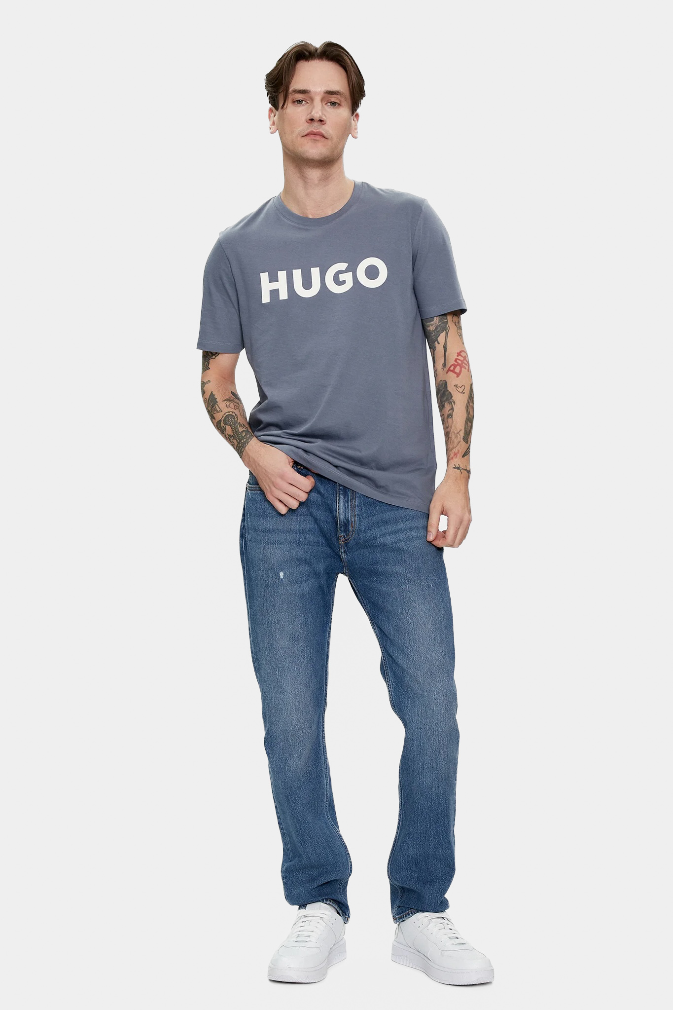 Голубая футболка HUGO